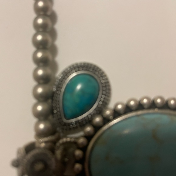 Chico’s necklace, faux turquoise&silver costume beaded w/beautiful tassel 13-15” - Picture 8 of 10